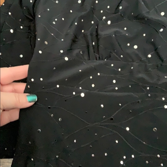 Women’s dressy top - Picture 4 of 10